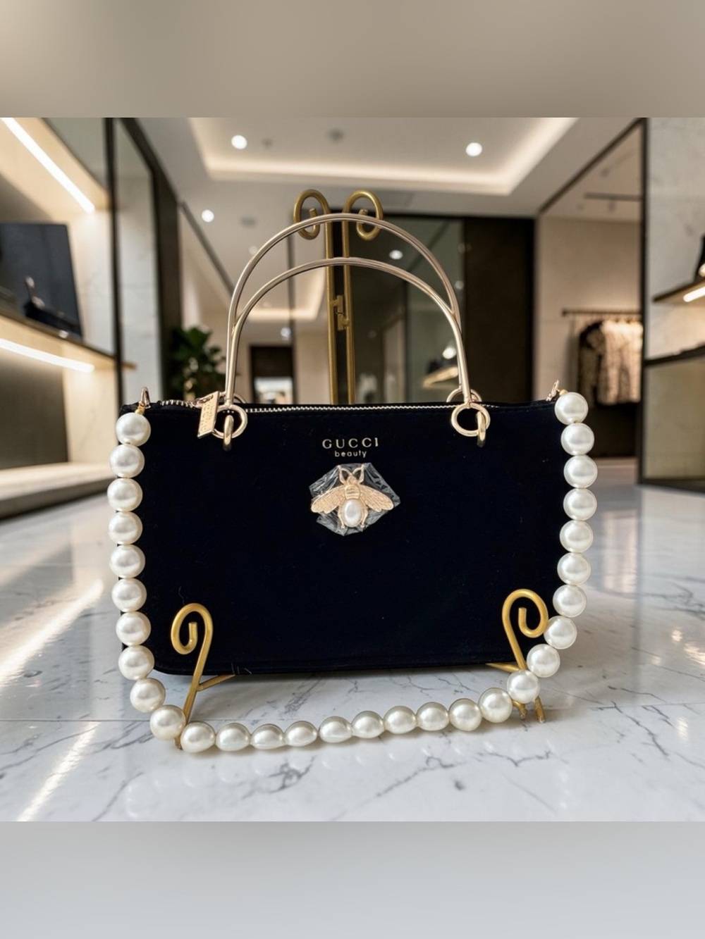 GUCCI Beauty Black Velvet Bag Fux Pearl Strap VIP Novelty NEW